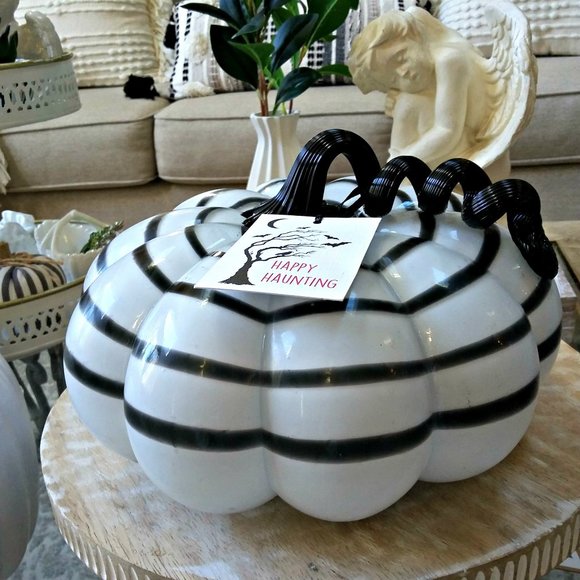 Happy Haunting Other - NEW! EXQUISITE Hand BLOWN Glass PUMPKIN OH MY!